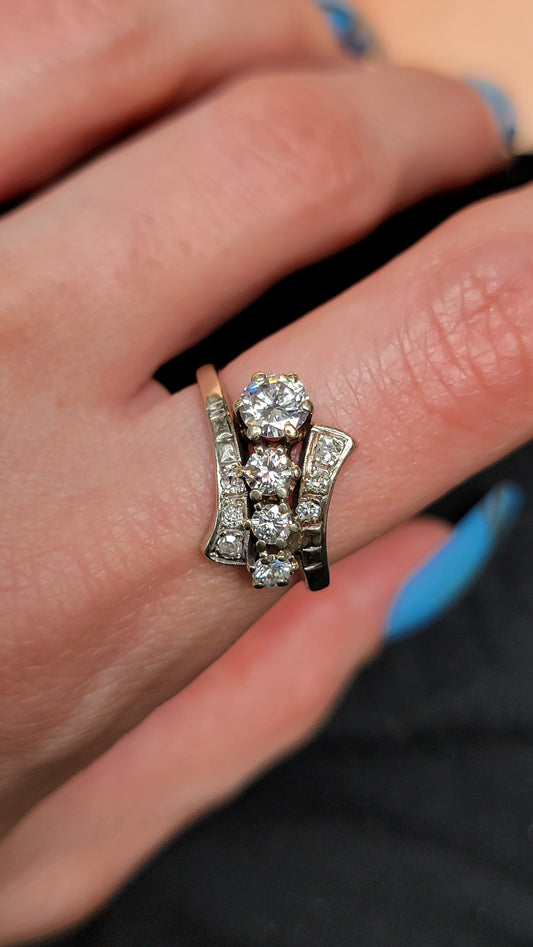 14k Diamond Comet Ring
