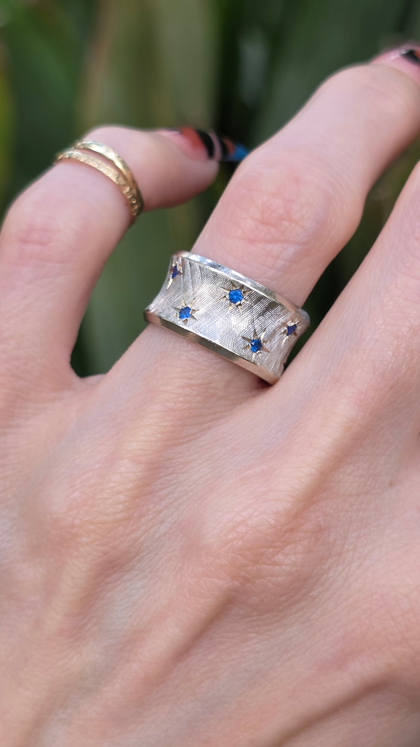 14k Fluted Star Band Ring