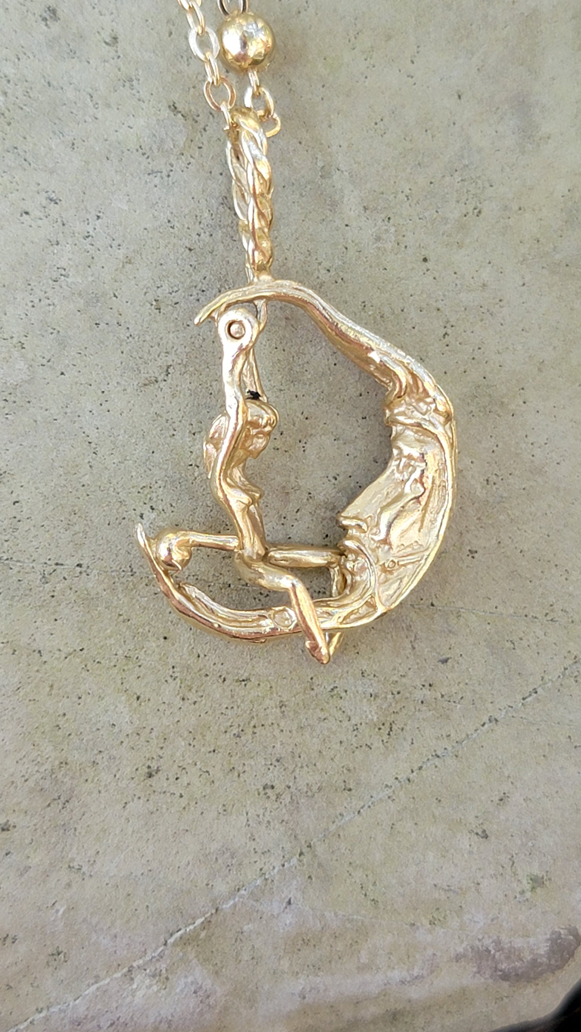 This piece is sexy all on its own. Rarely have we found a piece that has such amazing movement (see the video). You may be able find a moonrider elsewhere, but you'll be hard pressed to find one quite so endowed. This moon delivers. While this beautiful piece may be a little NSFW, she definitely makes a statement wherever she goes. The intricate detail on this piece will have you swooning. We're into it and we think you will be to.