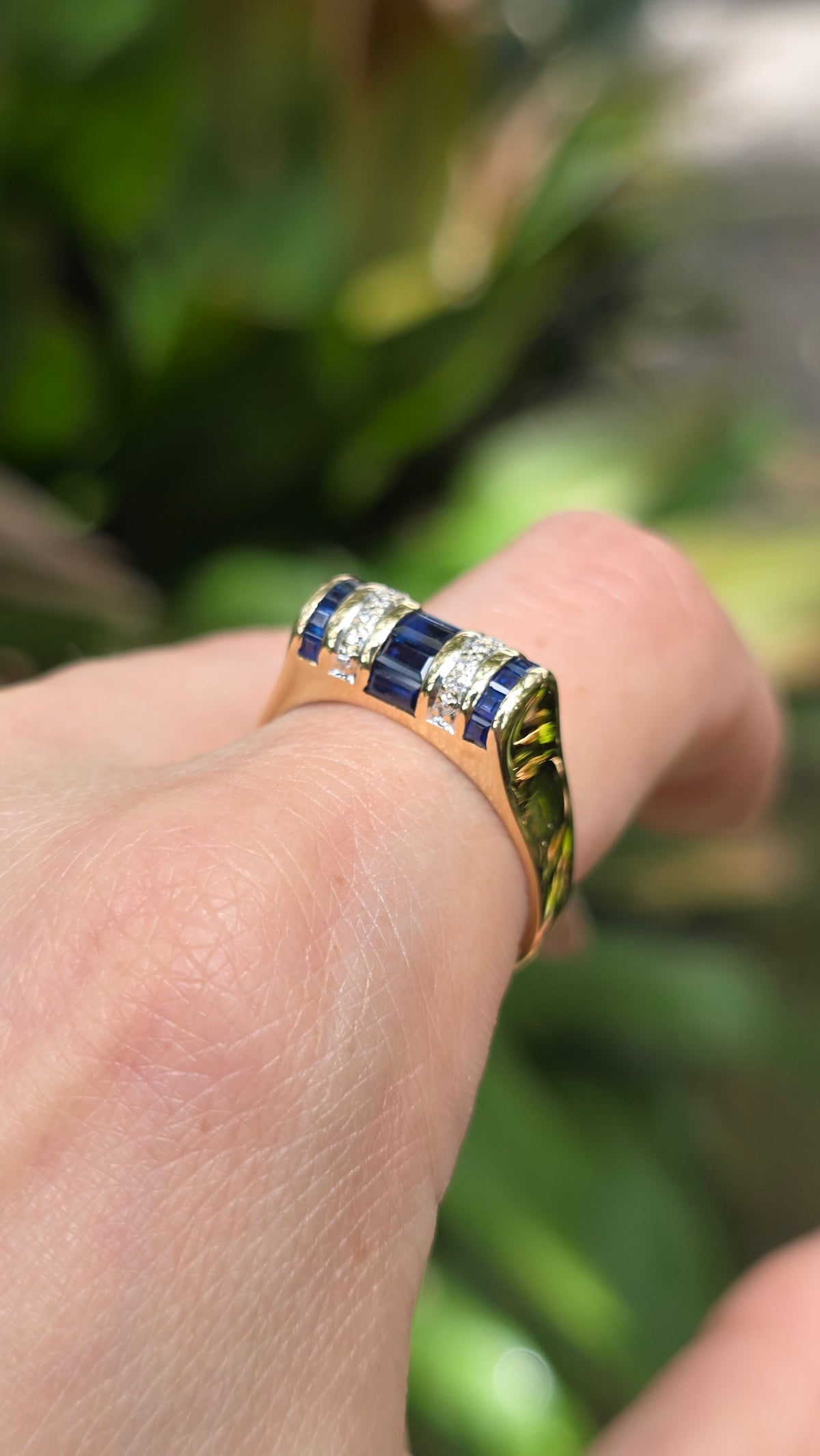 14k Sapphire Barrel Ring