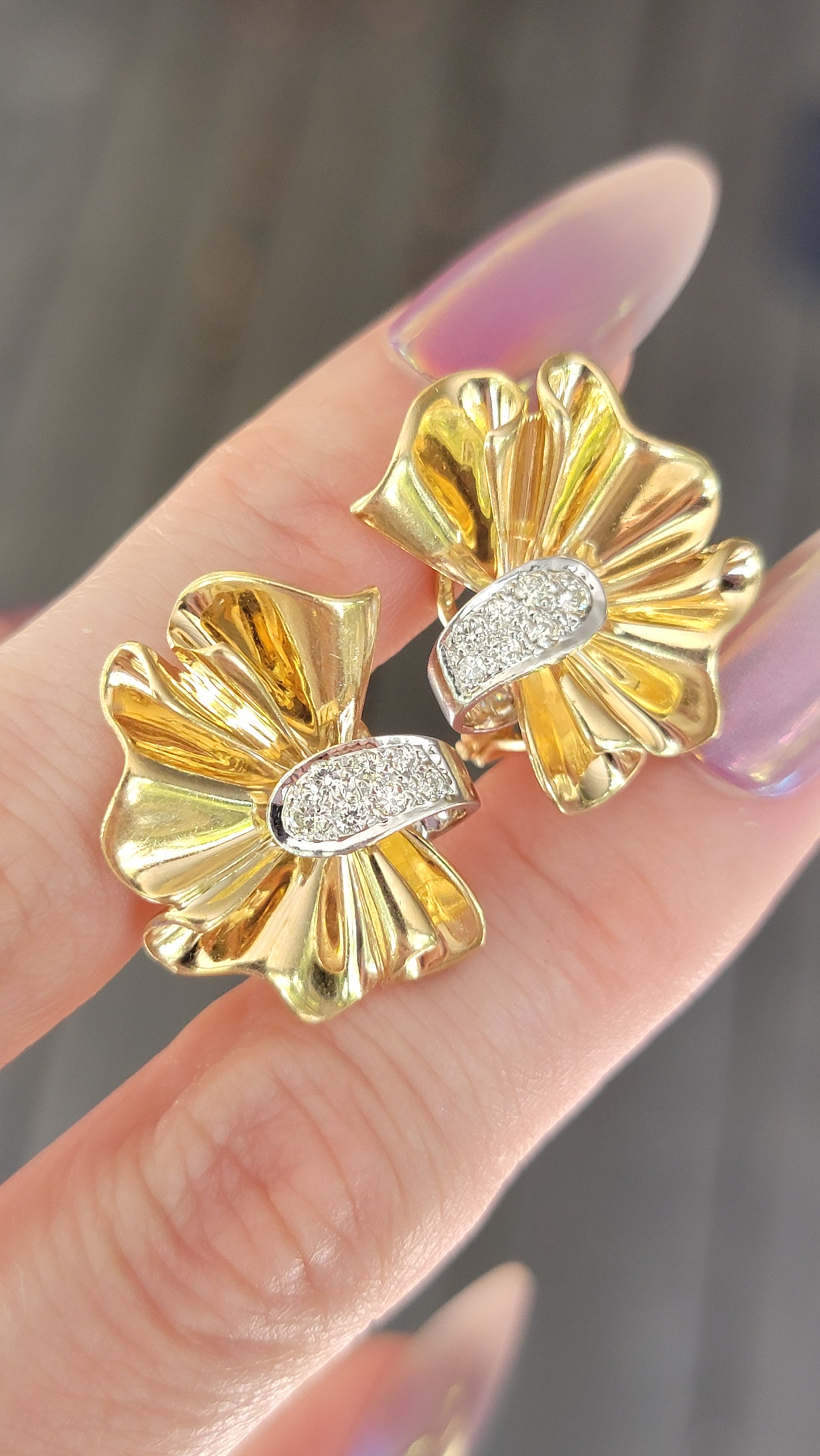 14k Diamond Ribbon Earrings