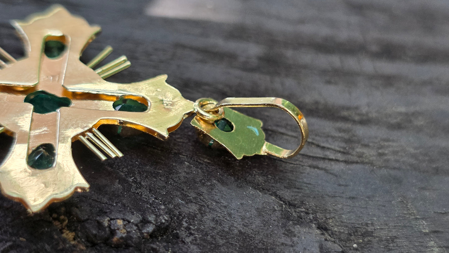 18k Emerald Cross