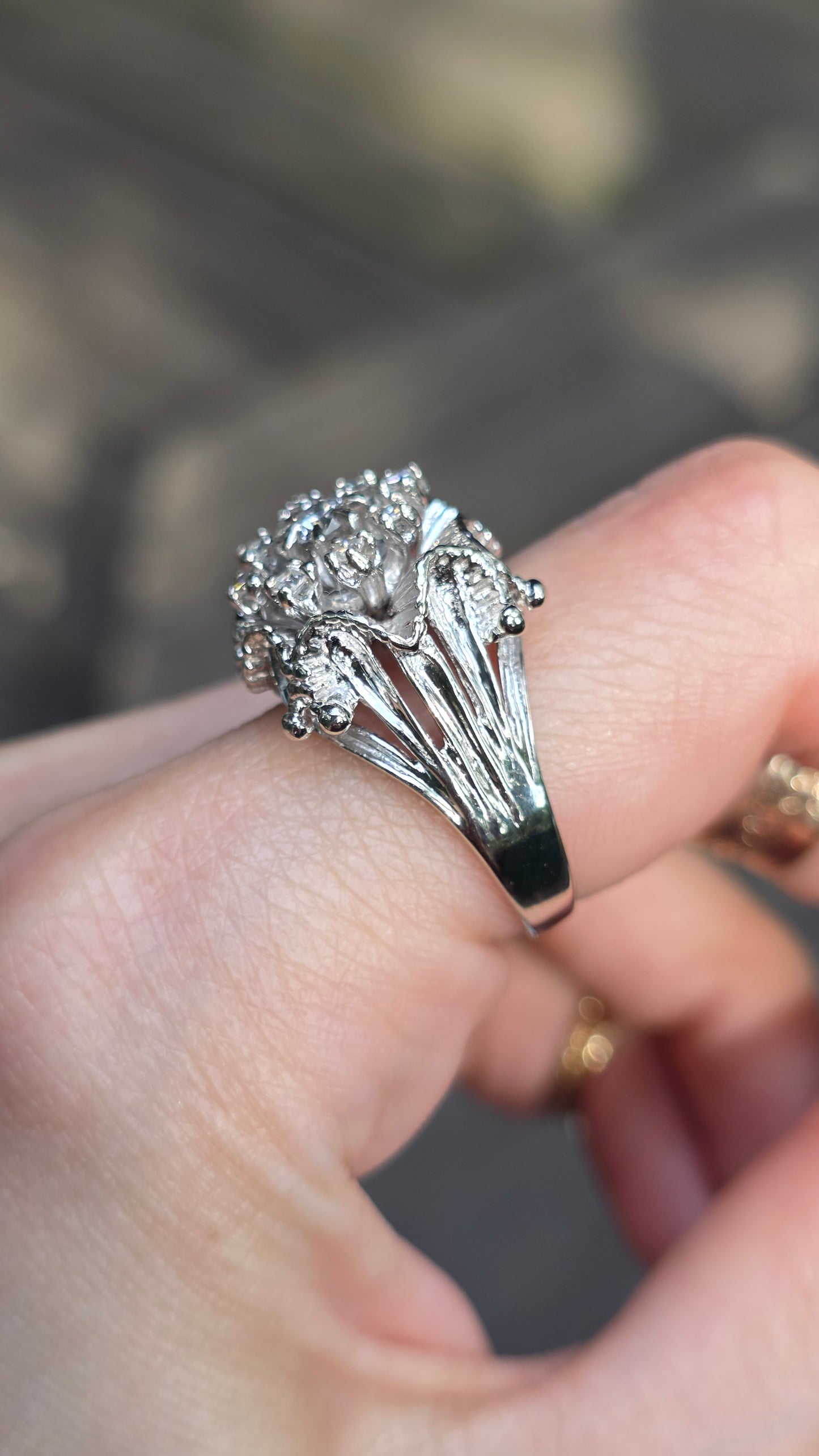 14k Retro Diamond Anemone Ring
