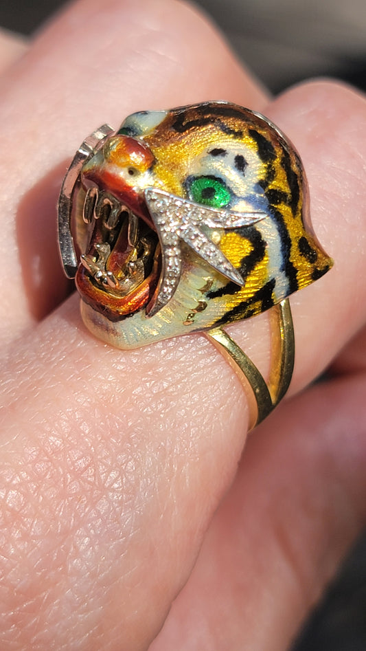 18k Enamel Tiger Ring