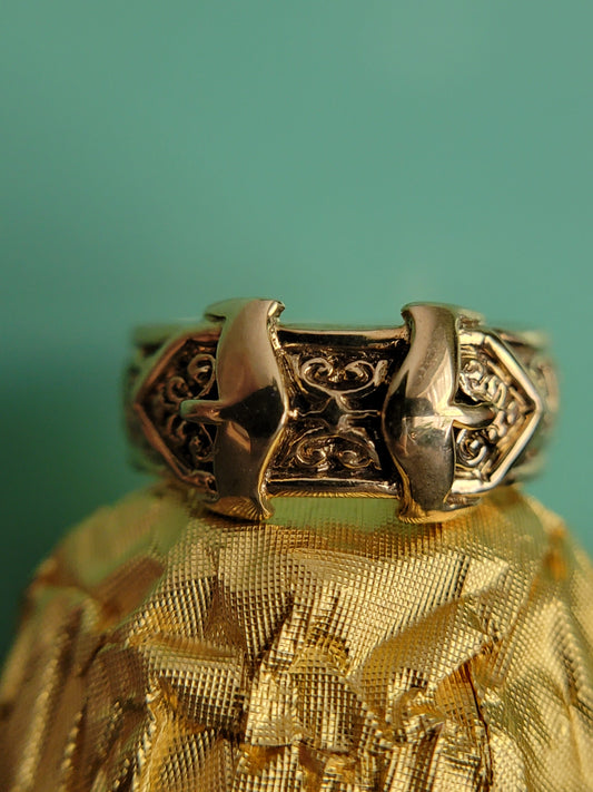 9k Double Buckle Ring