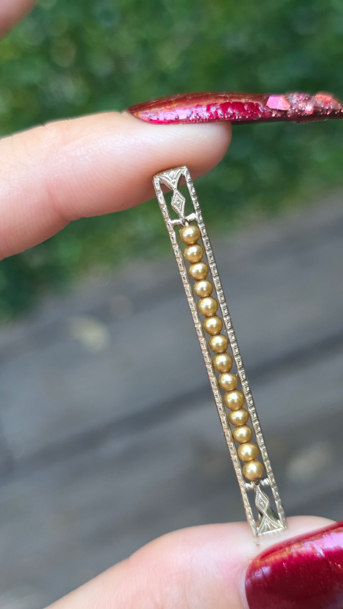 10k Antique Pearl Pin
