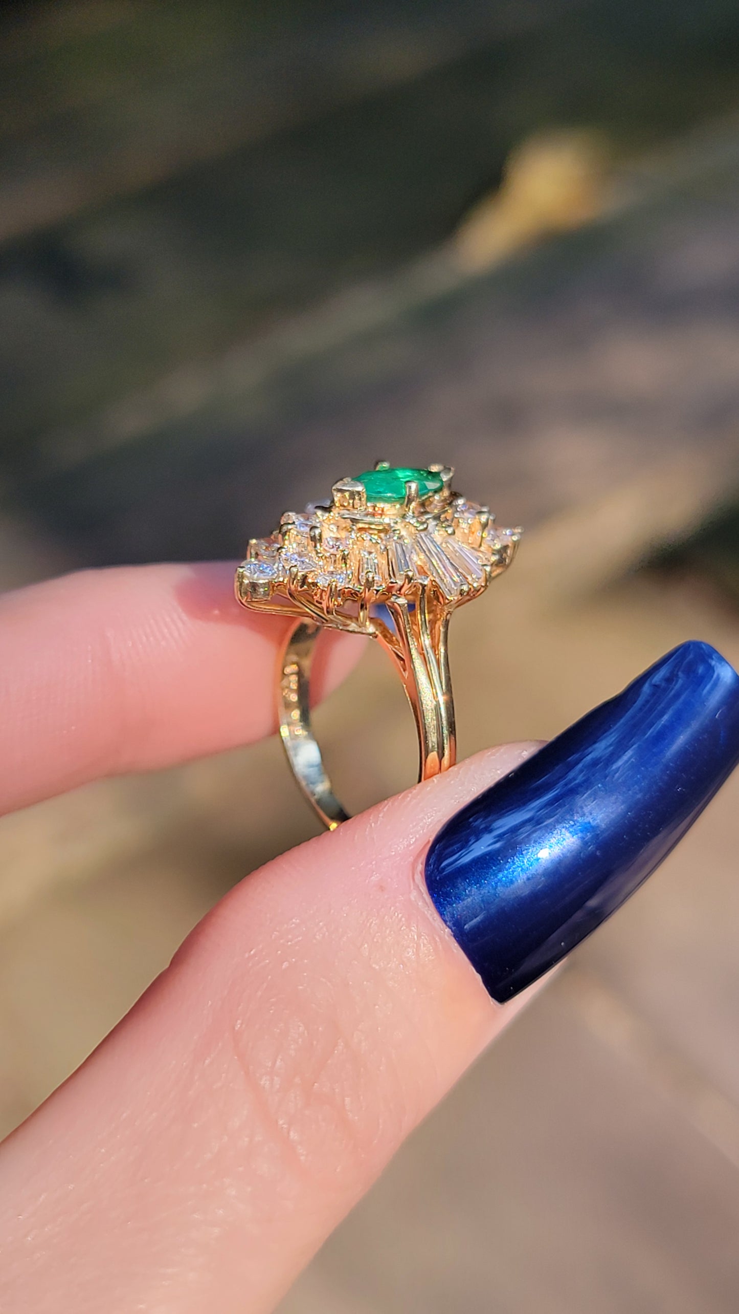 14k Emerald Ballerina Ring