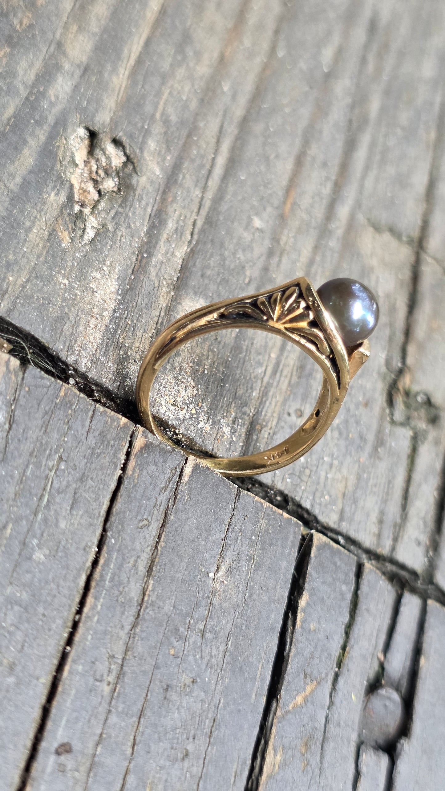 14k Ornate Pearl Ring
