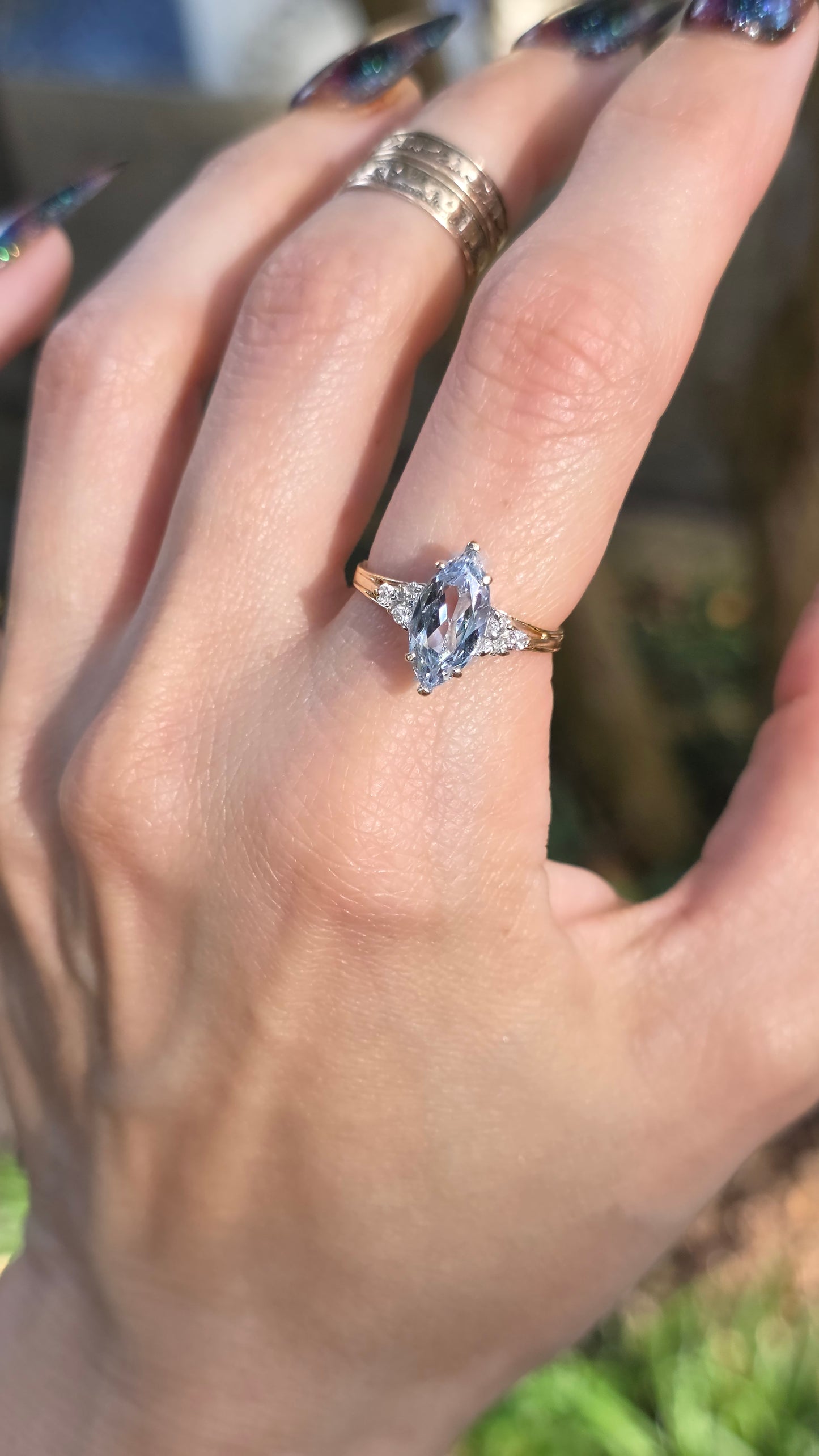 14k Aquamarine and Diamond Ring
