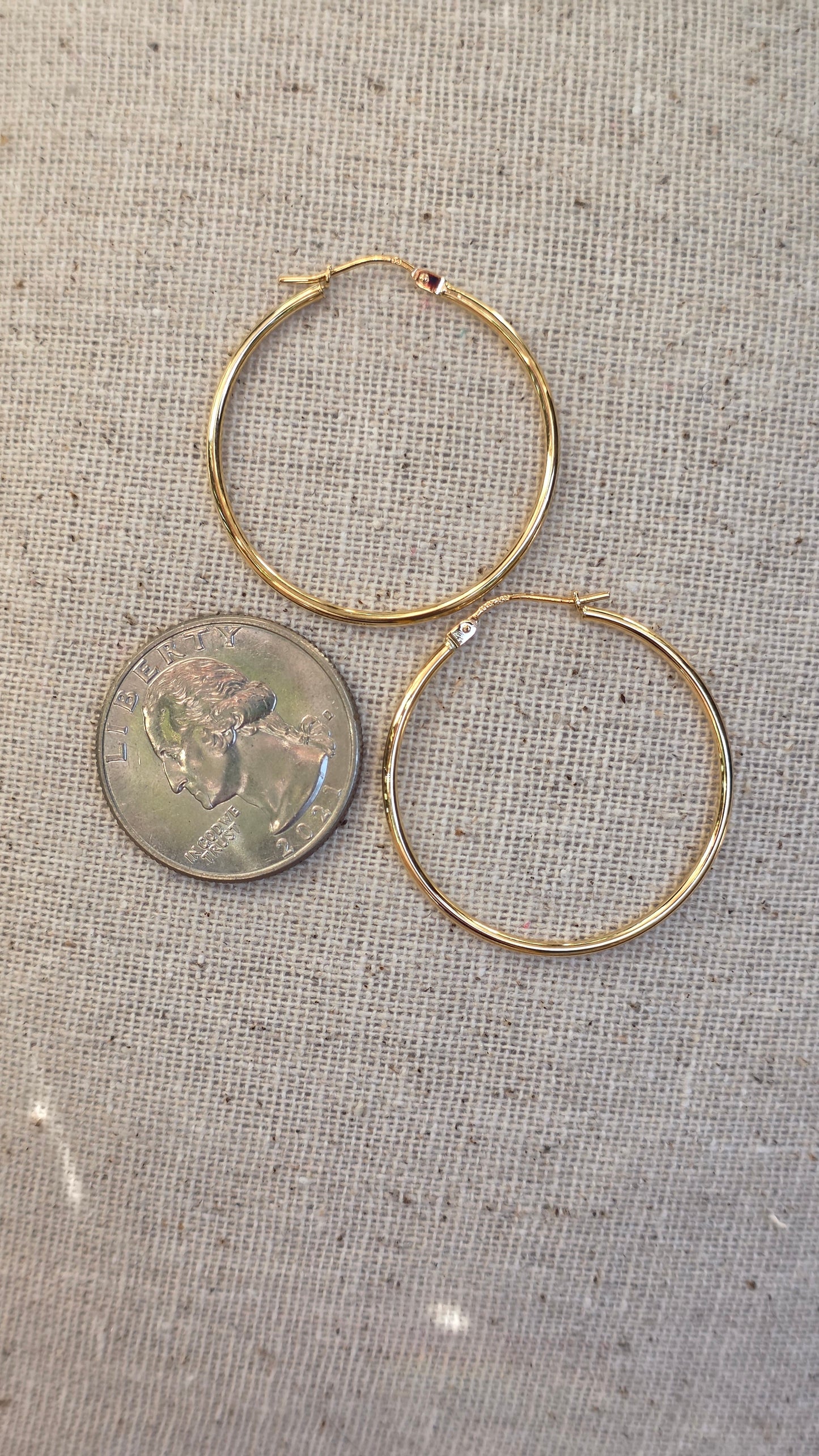 14k Medium Hoop Earrings