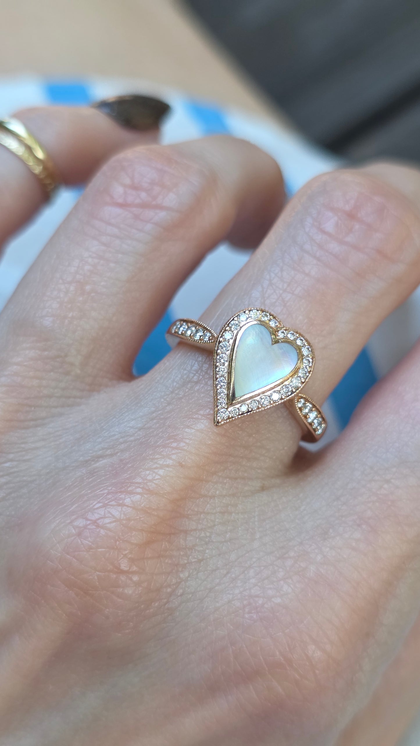 14k Kabana Mother Of Pearl Ring