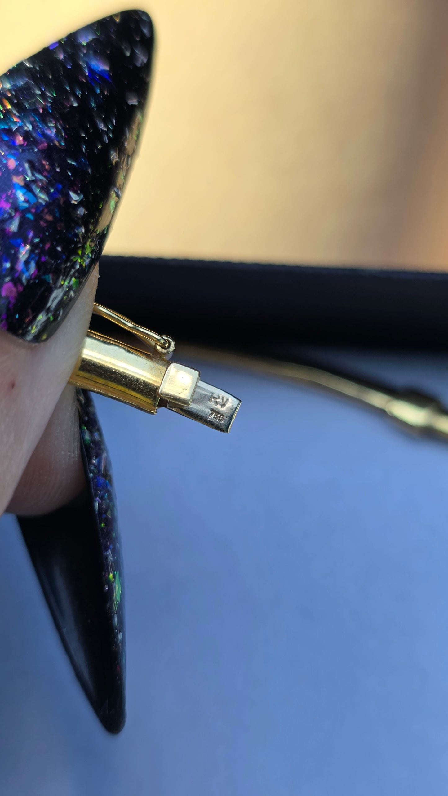 18k Rainbow Collar