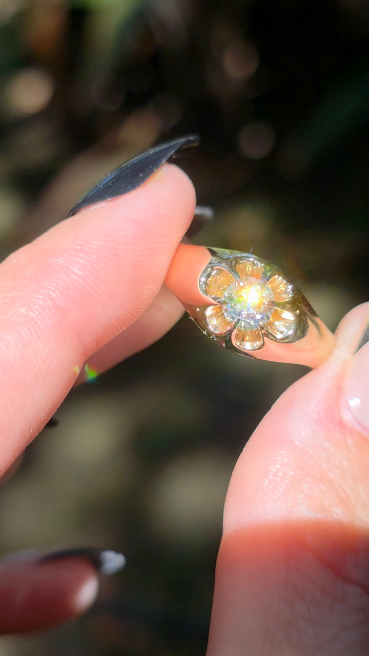 14k Belcher Diamond Ring