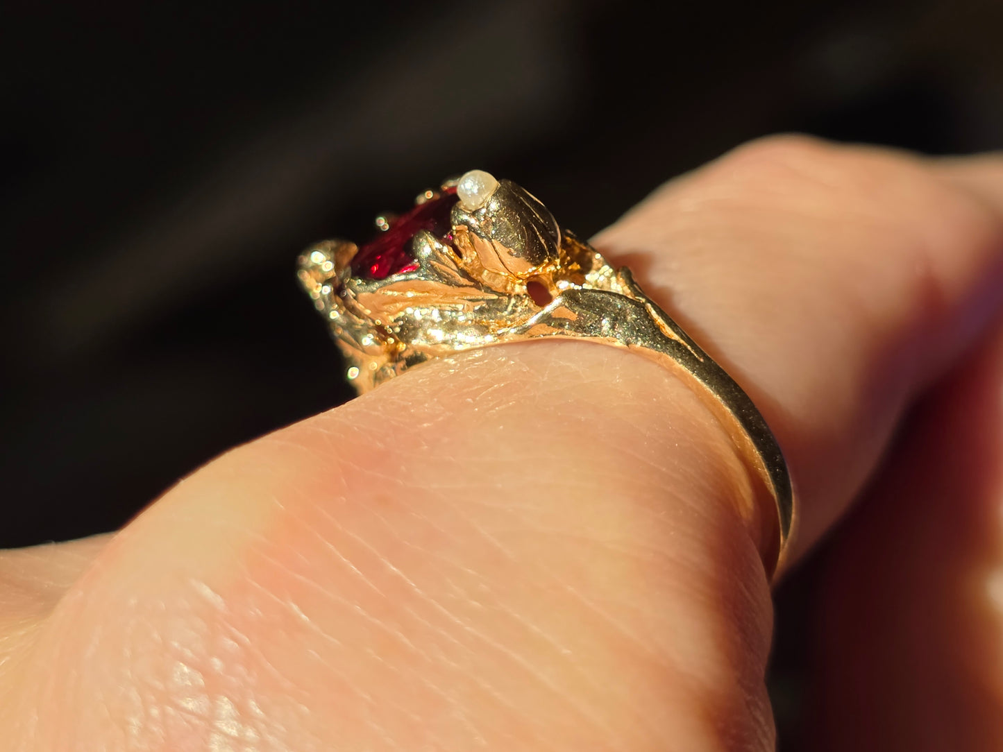 10k Garnet Gazing Pool Ring