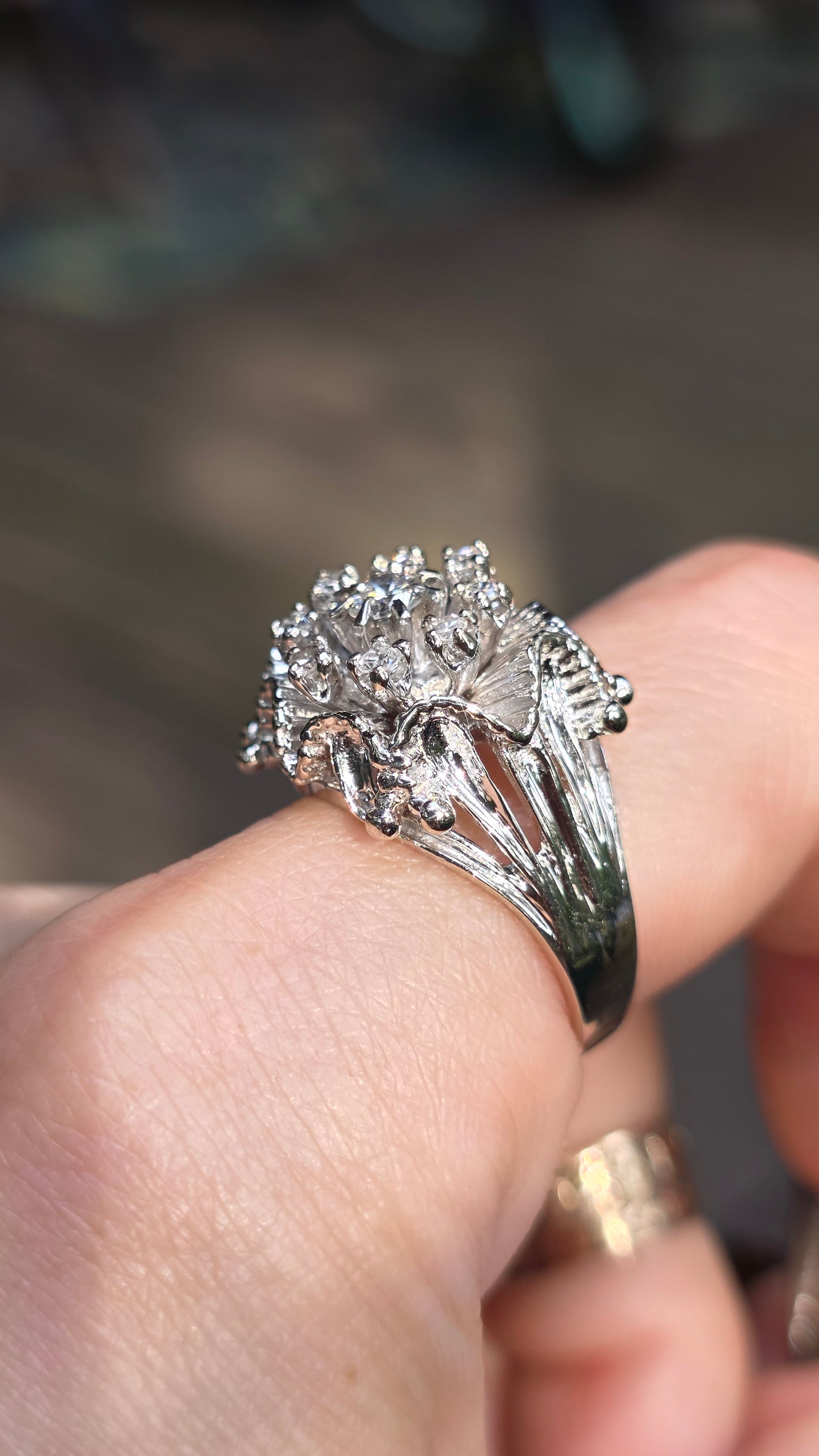 14k Retro Diamond Anemone Ring