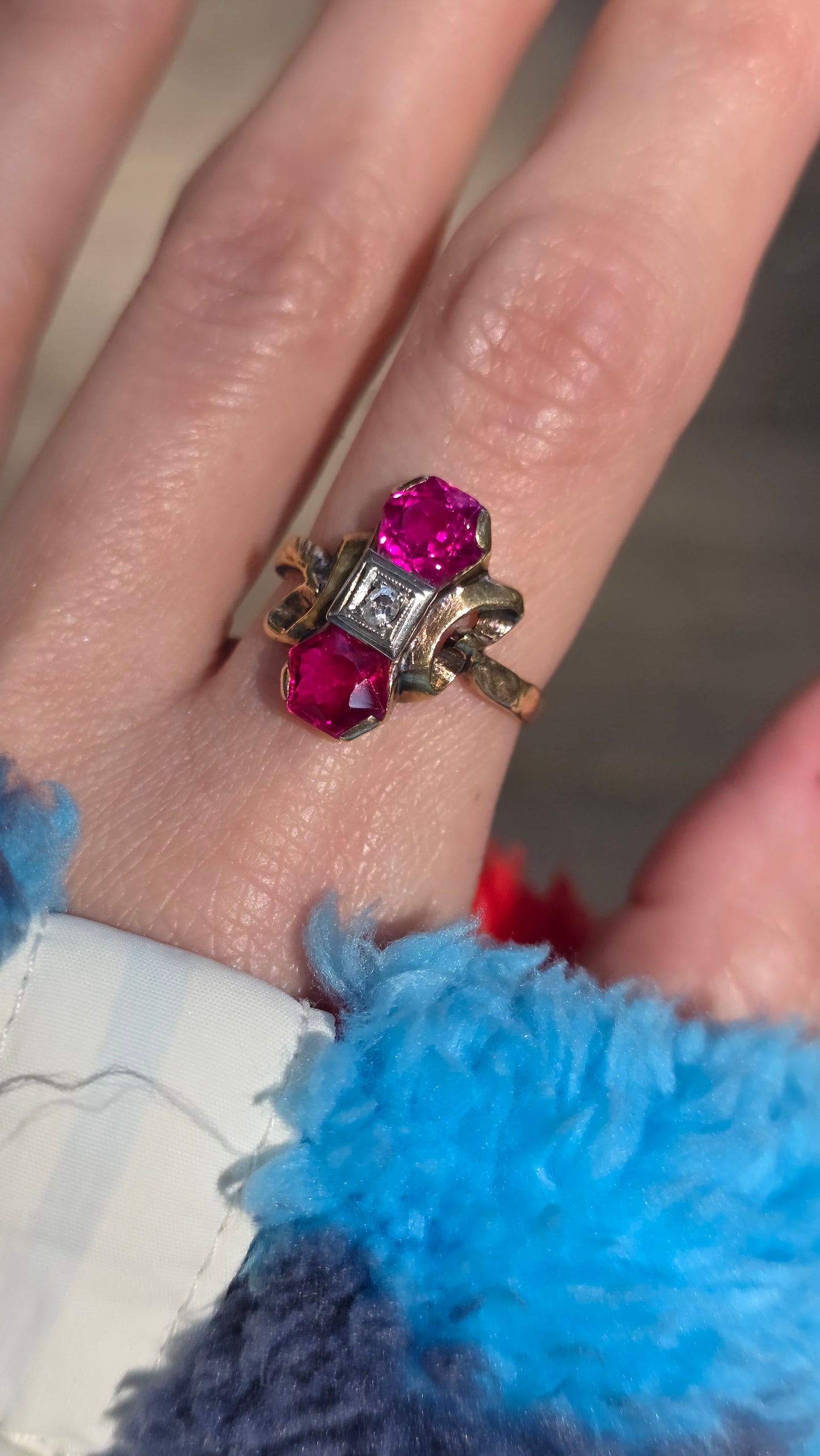 10k Vintage Ruby Ring