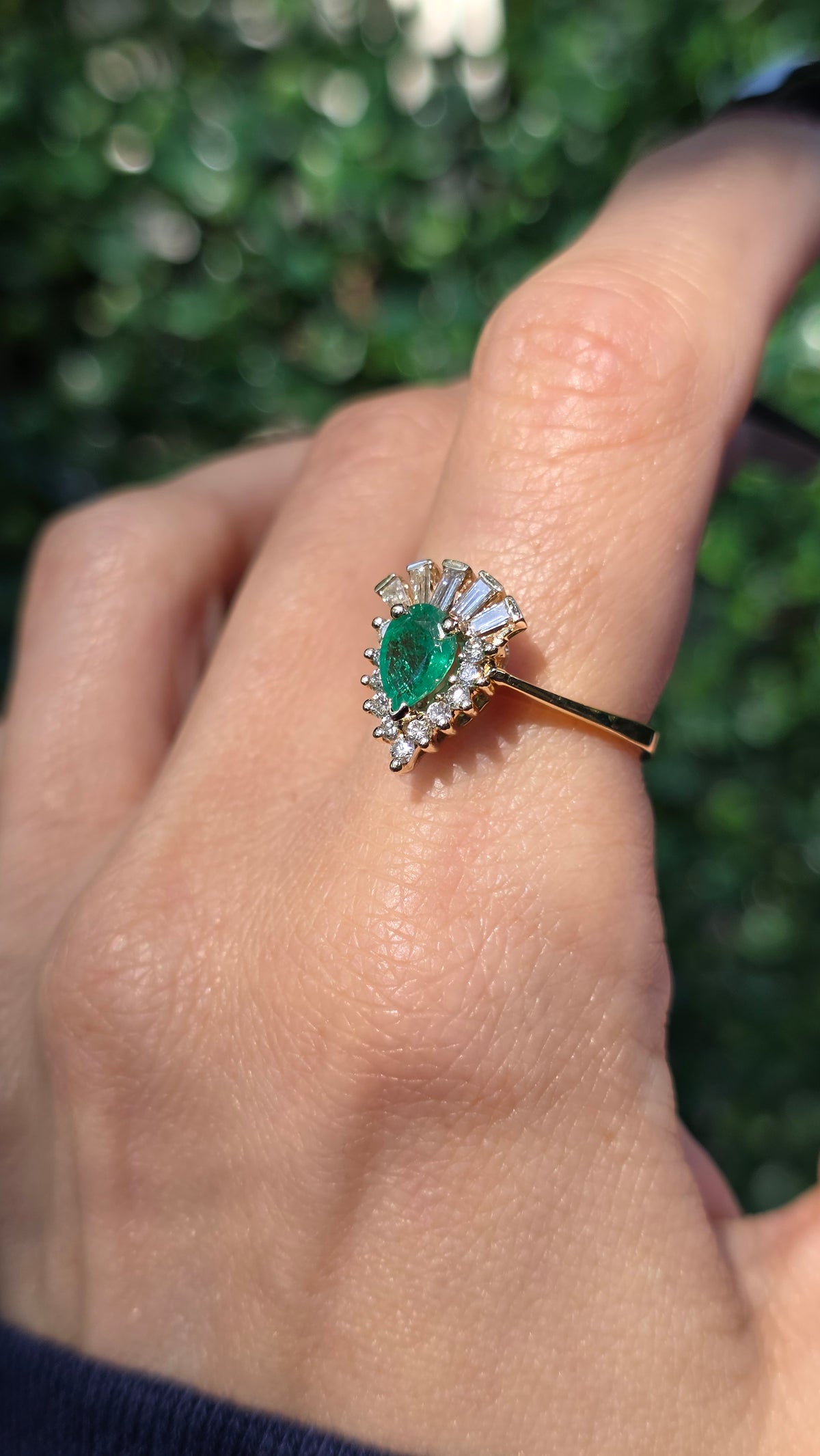 14k Emerald Crown Ring