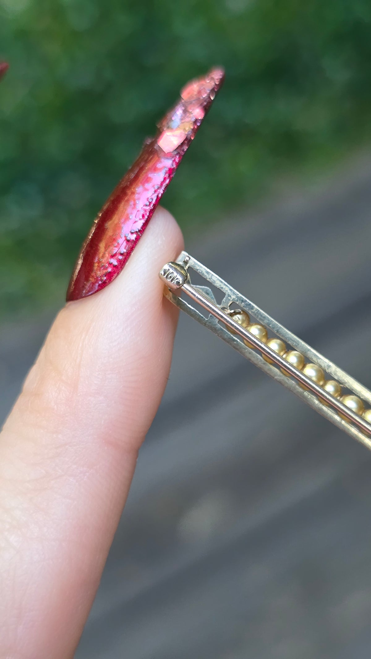 10k Antique Pearl Pin