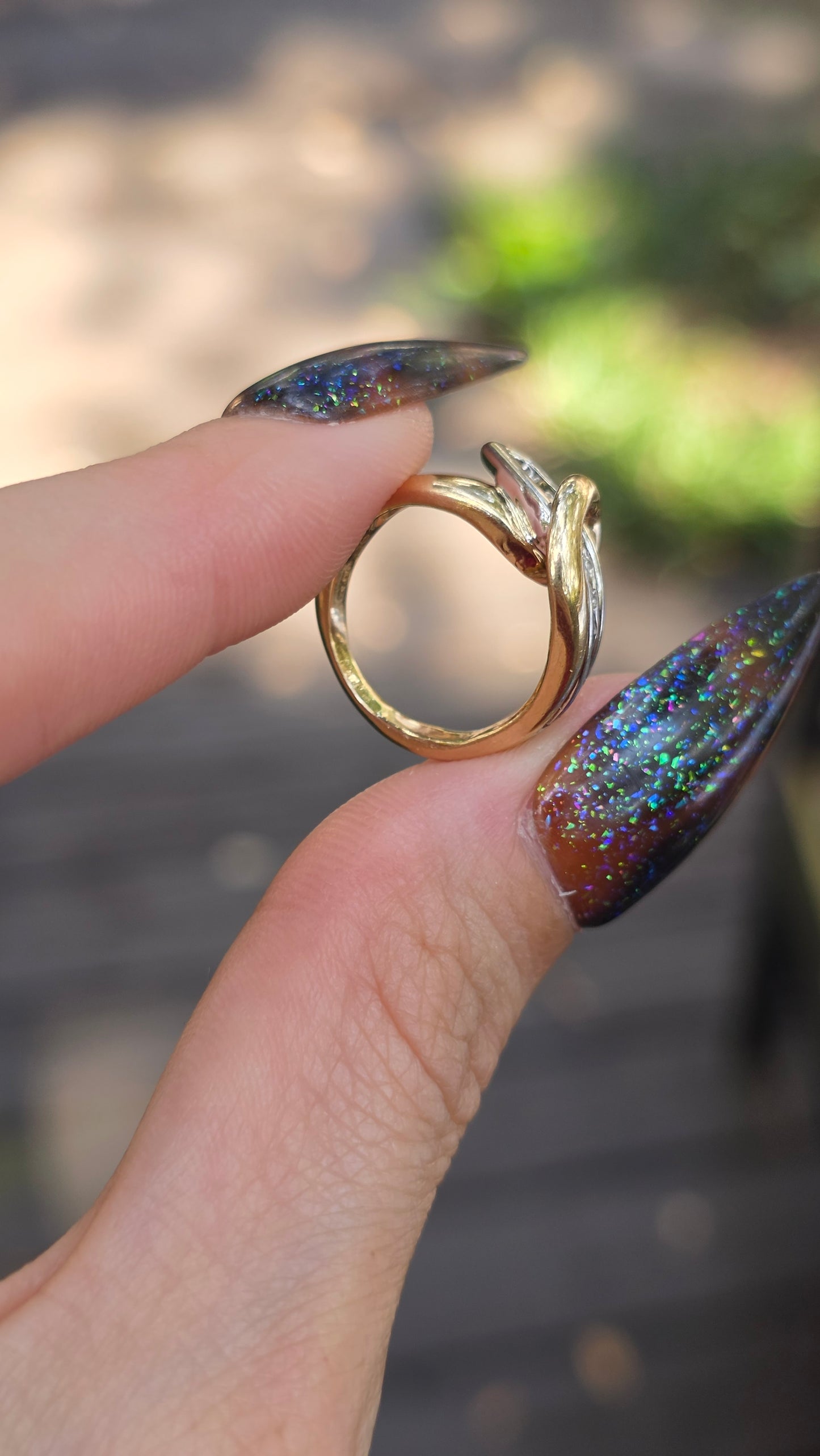 14k Diamond Ribbon Ring