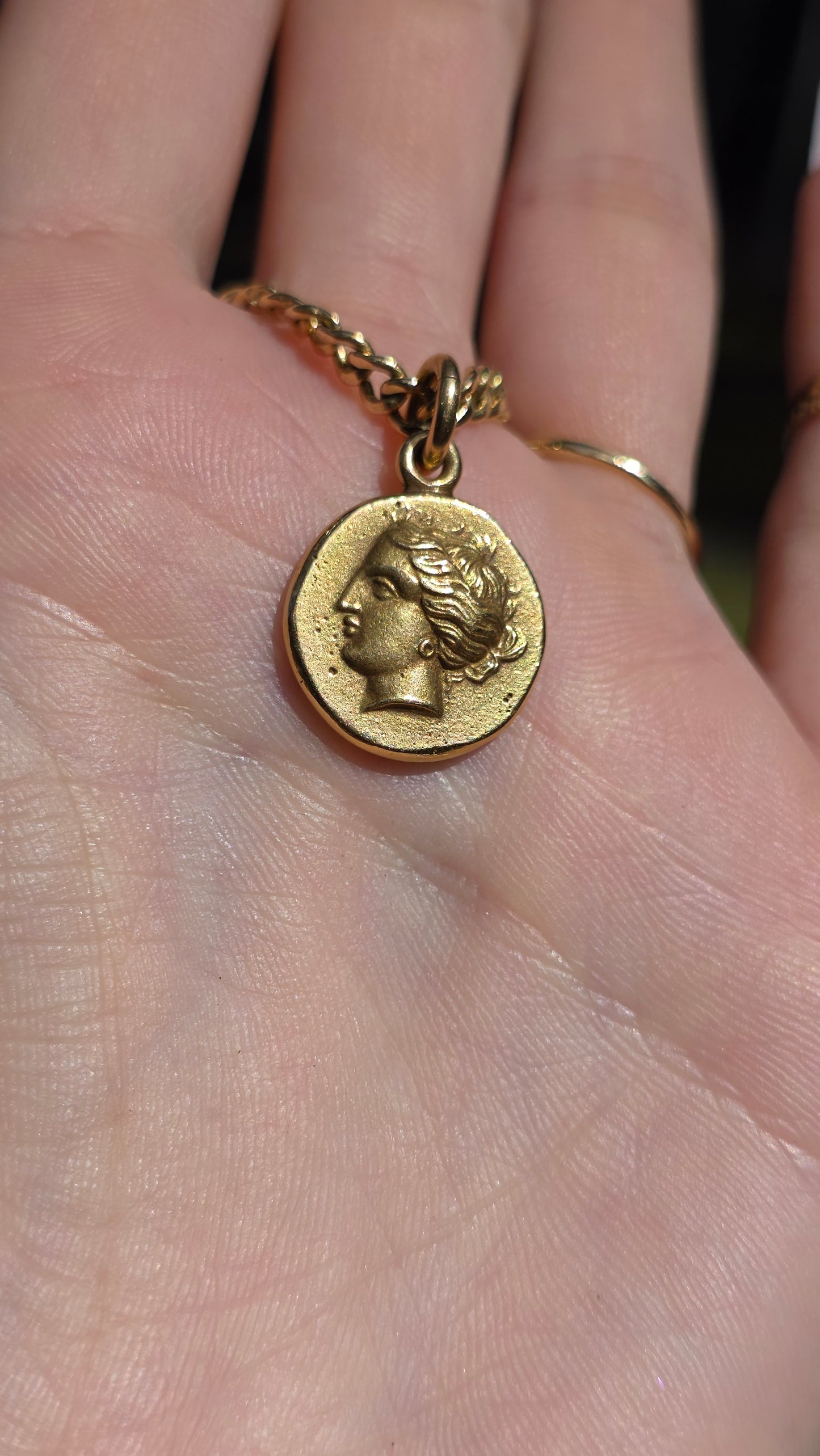18k Pegasus Greek Corinthian Pendant