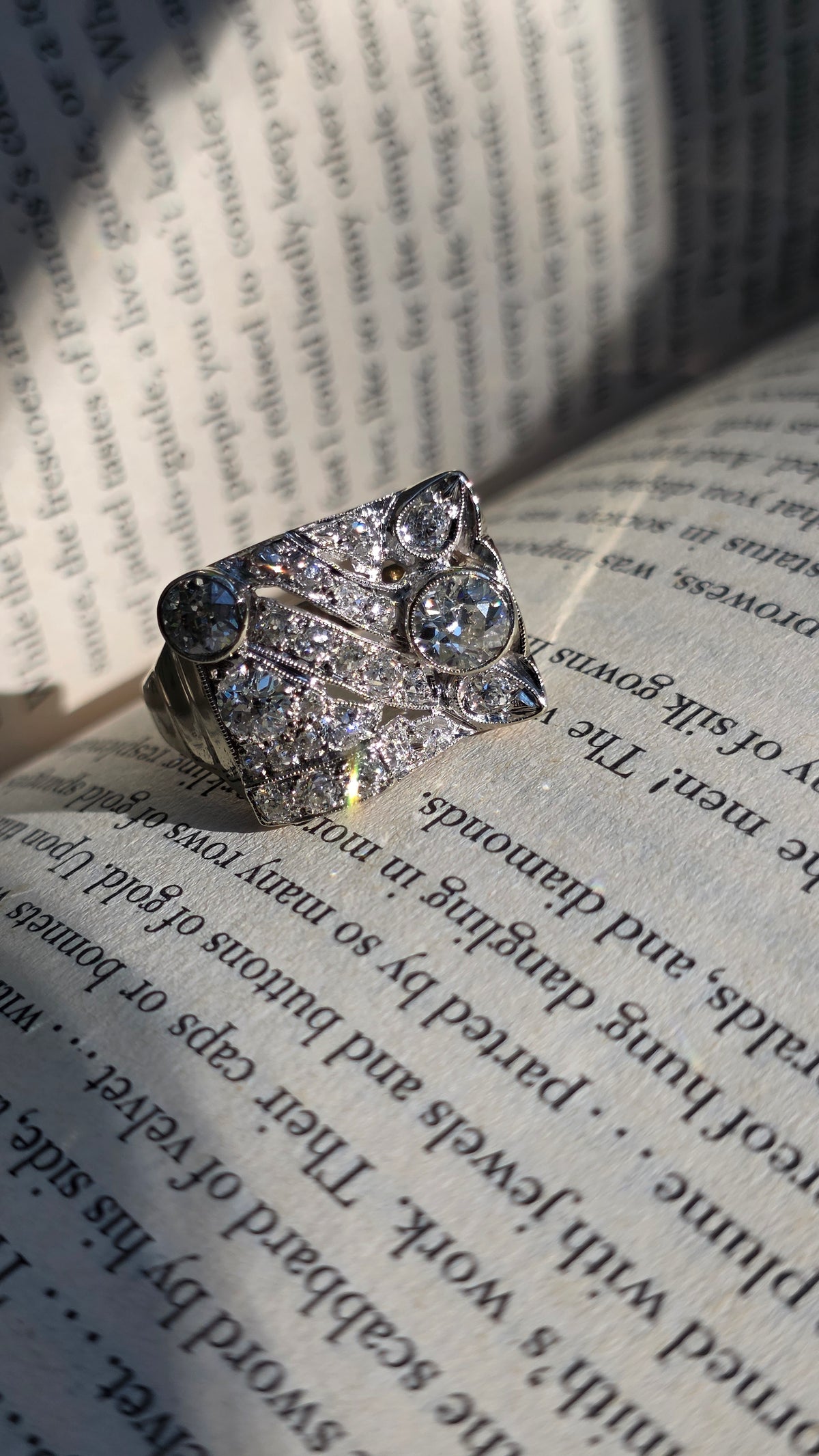 14k Deco Diamond Tank Ring