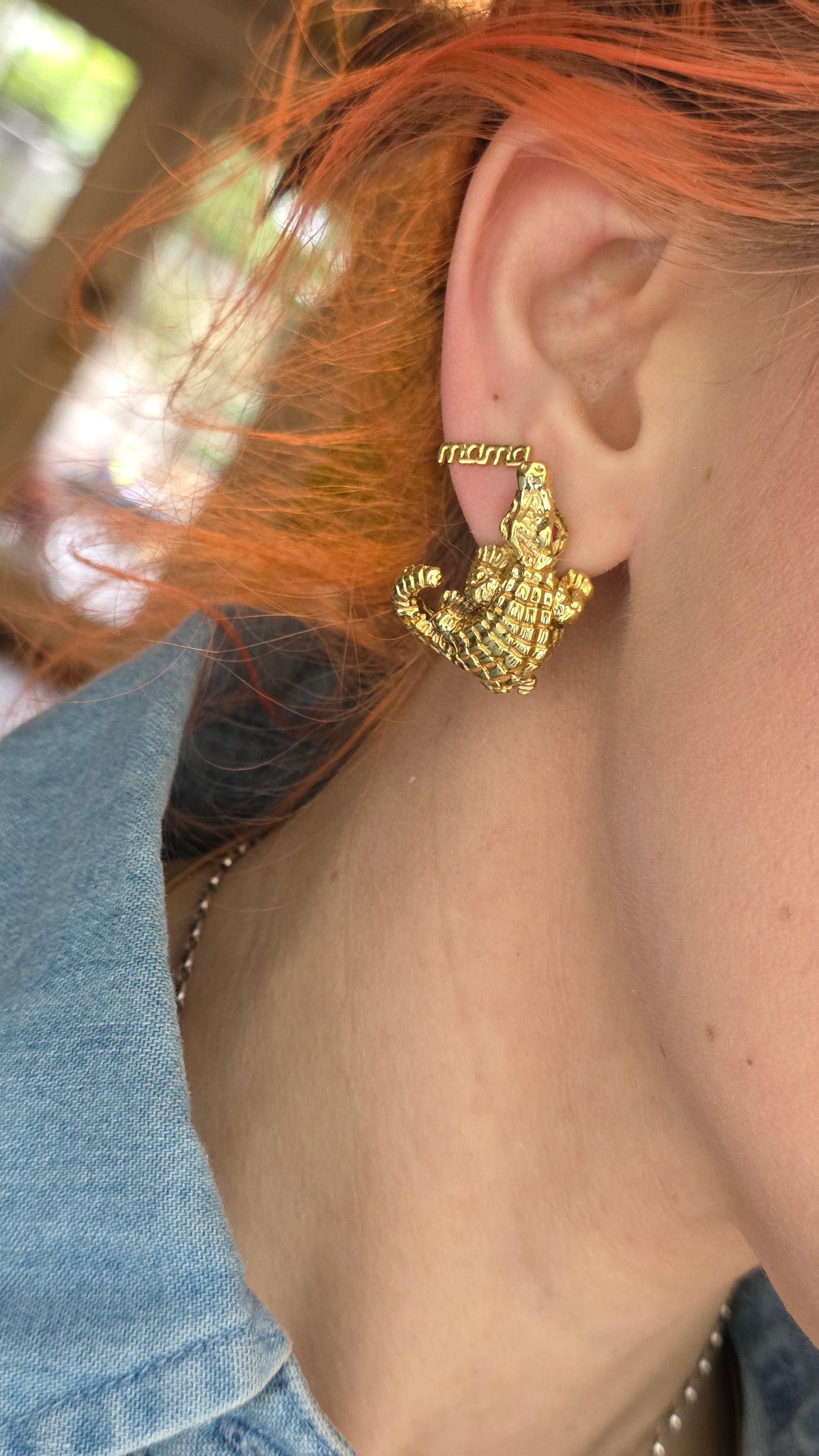 14k Alligator Earrings