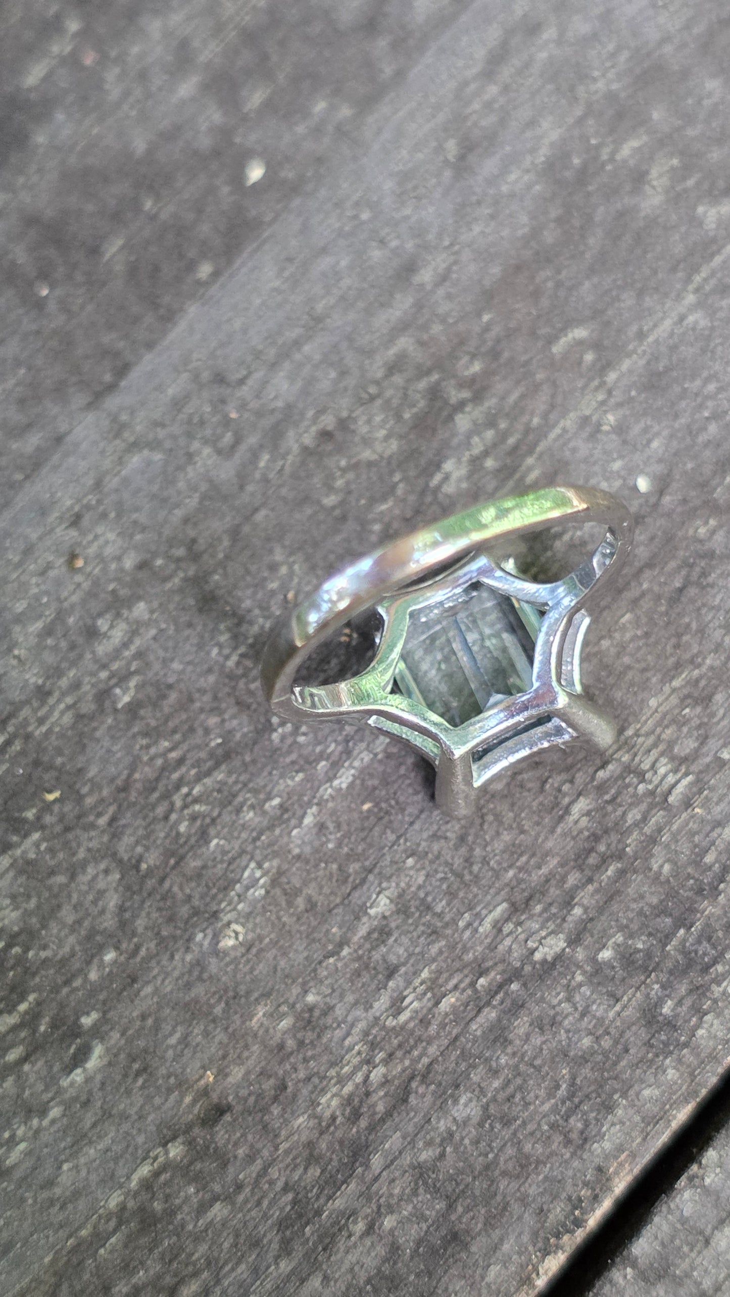 14k Aquamarine Ring
