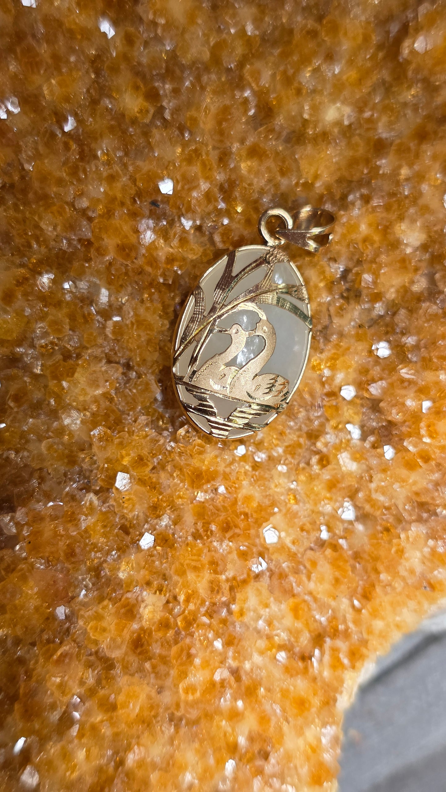 14k Jade Duck Pendant