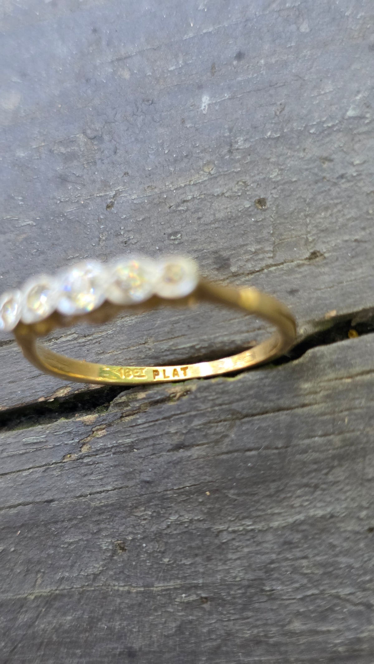 18k Antique 5 Stone Ring