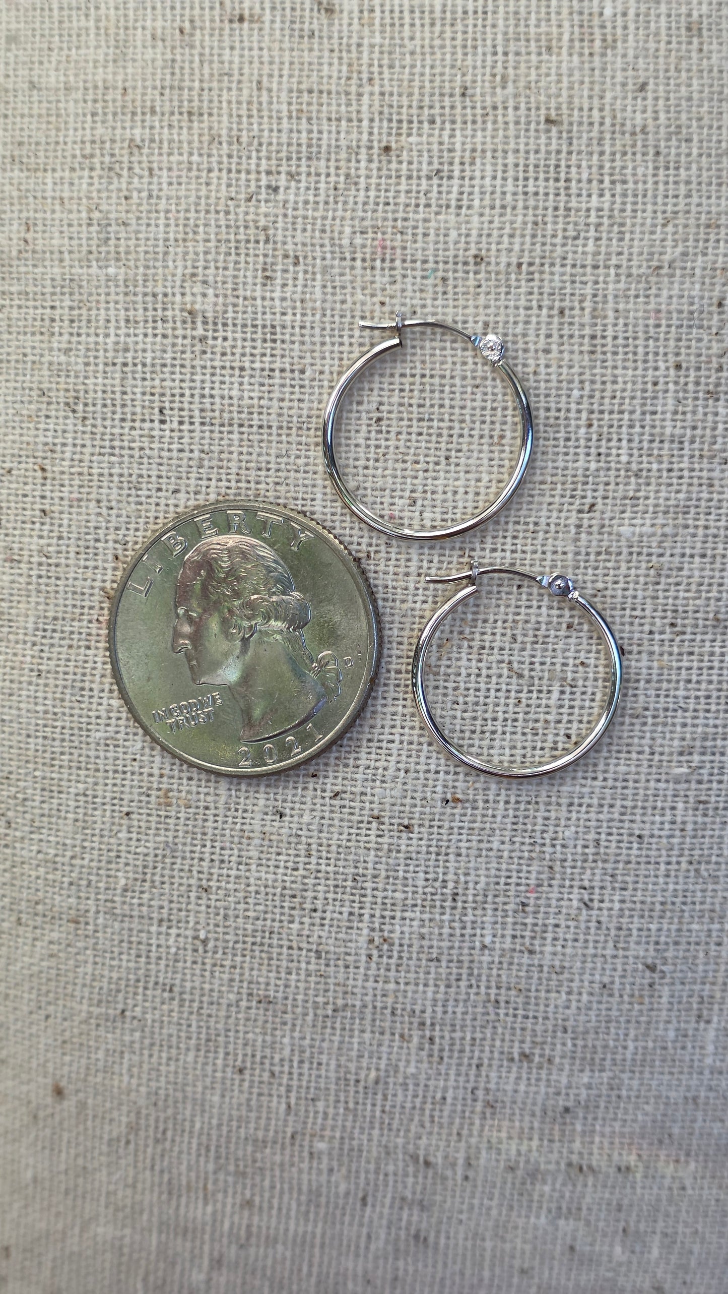 14k White Gold Hoop Earrings