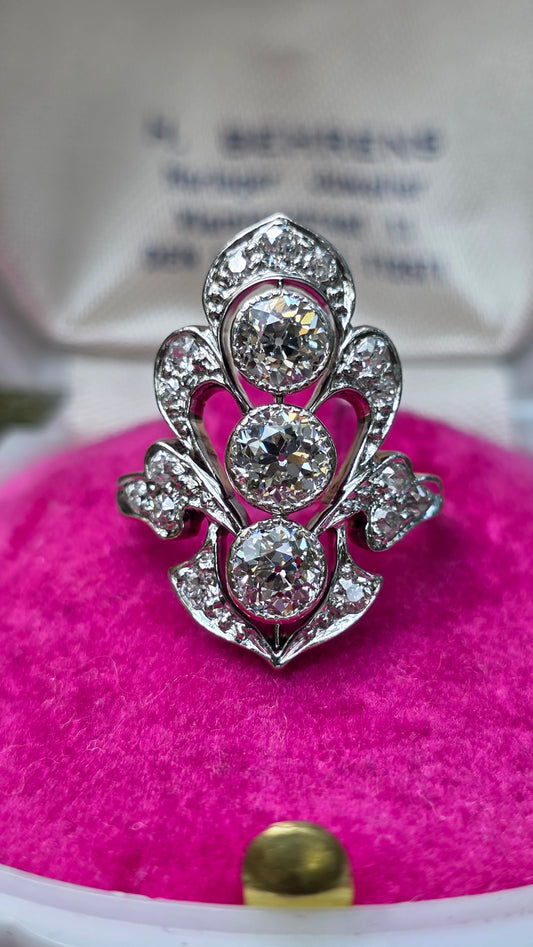 14k Antique Diamond Ring
