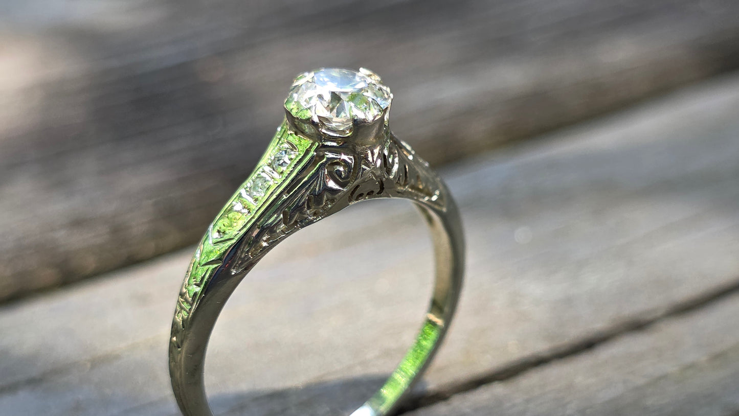 18k OEC Solitare Ring