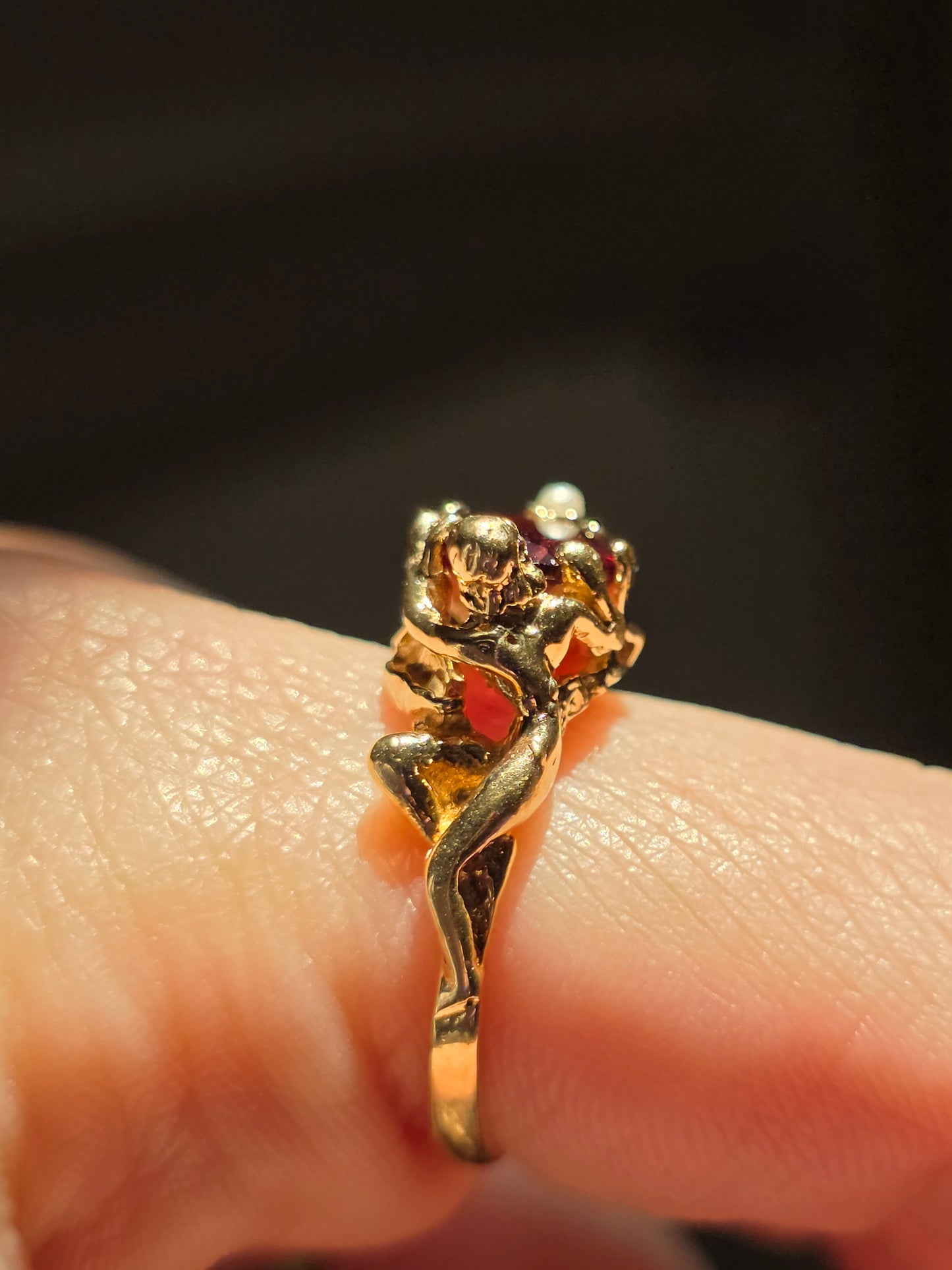 10k Garnet Gazing Pool Ring