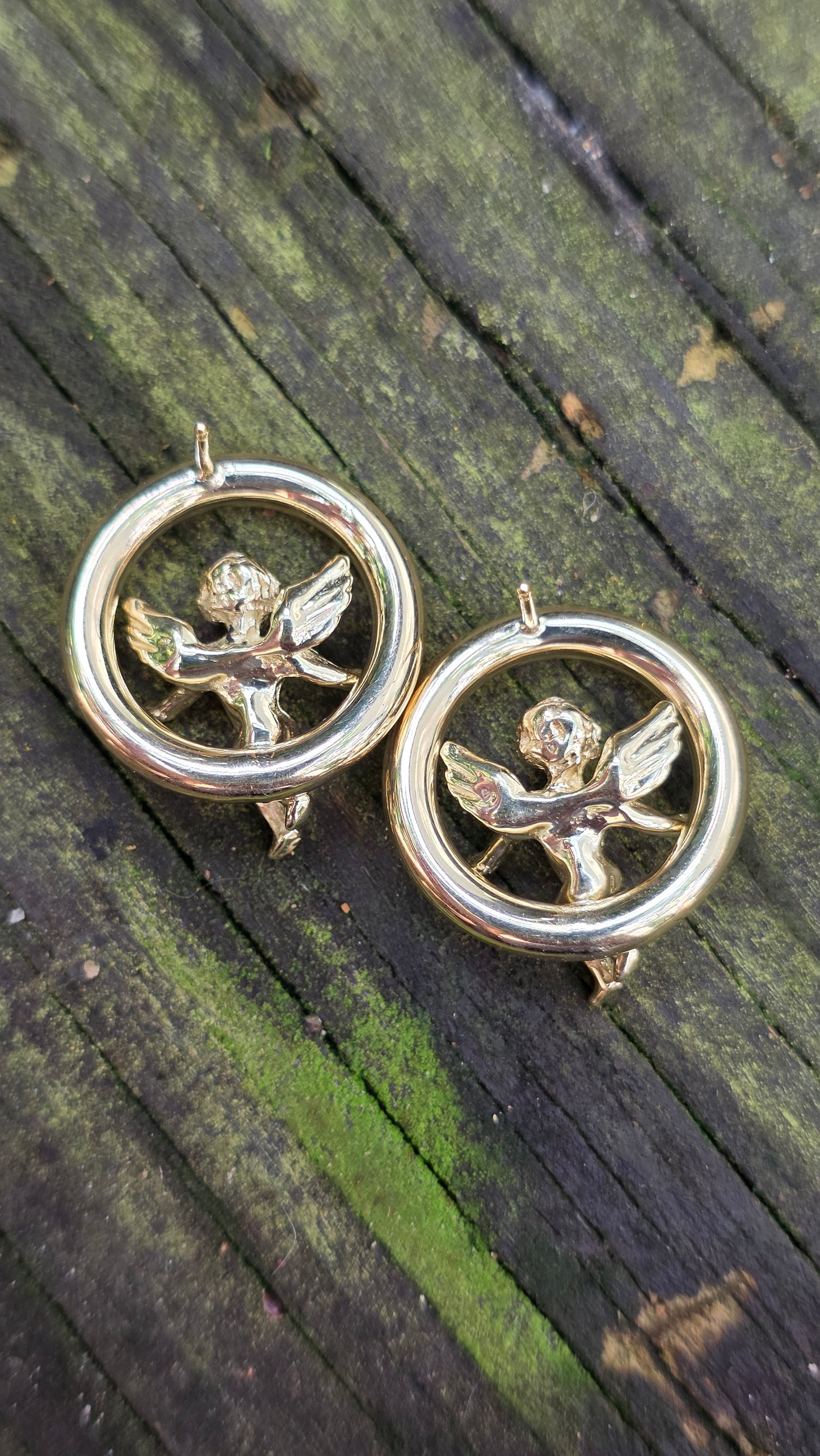 14k Angel Post Earrings