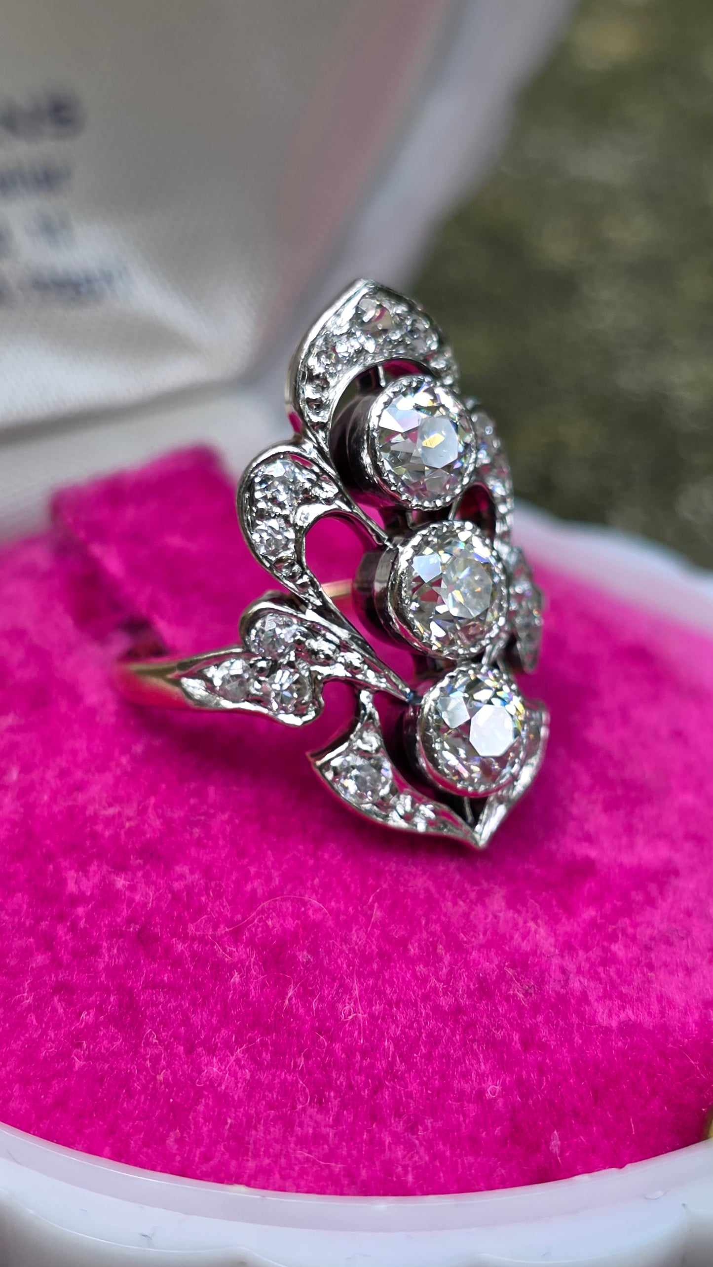 14k Antique Diamond Ring
