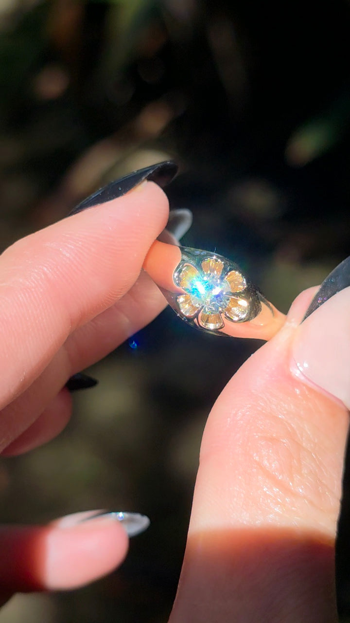 14k Belcher Diamond Ring