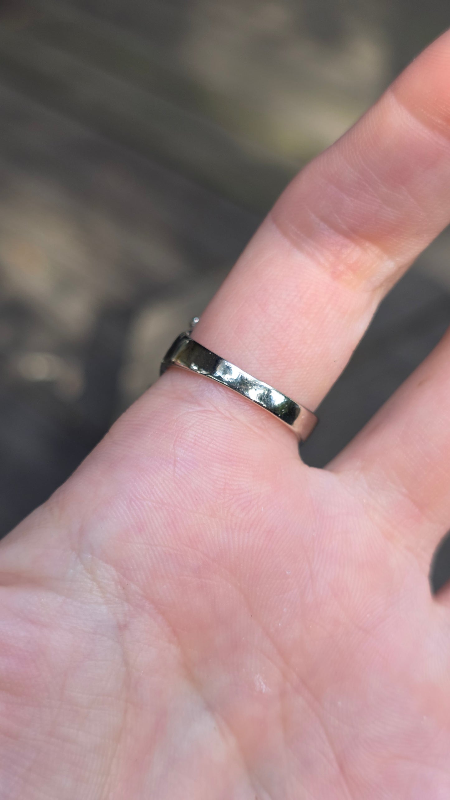 14k Retro Diamond Anemone Ring